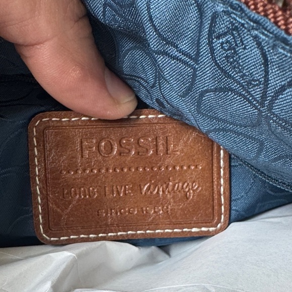 Fossil Blue and Brown Vintage style Bag - Picture 2 of 7